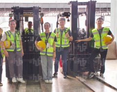 เสื้อ Safety